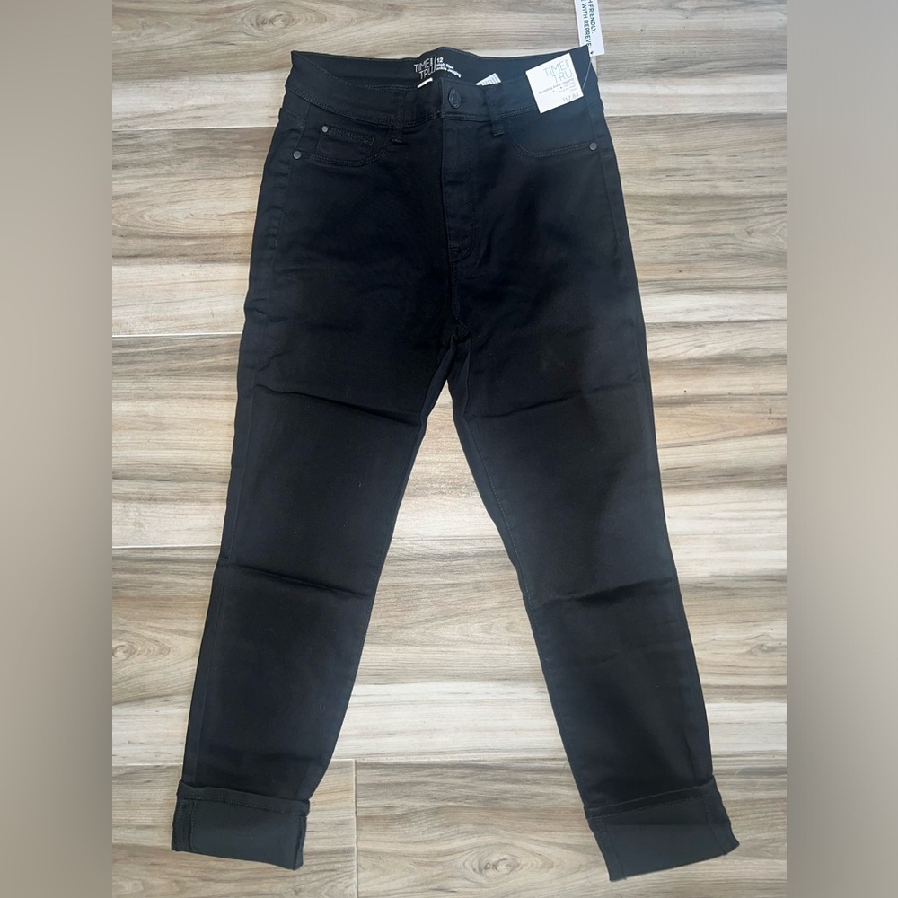 High Rise Time and Tru Sculpting Ankle Jeggings 12